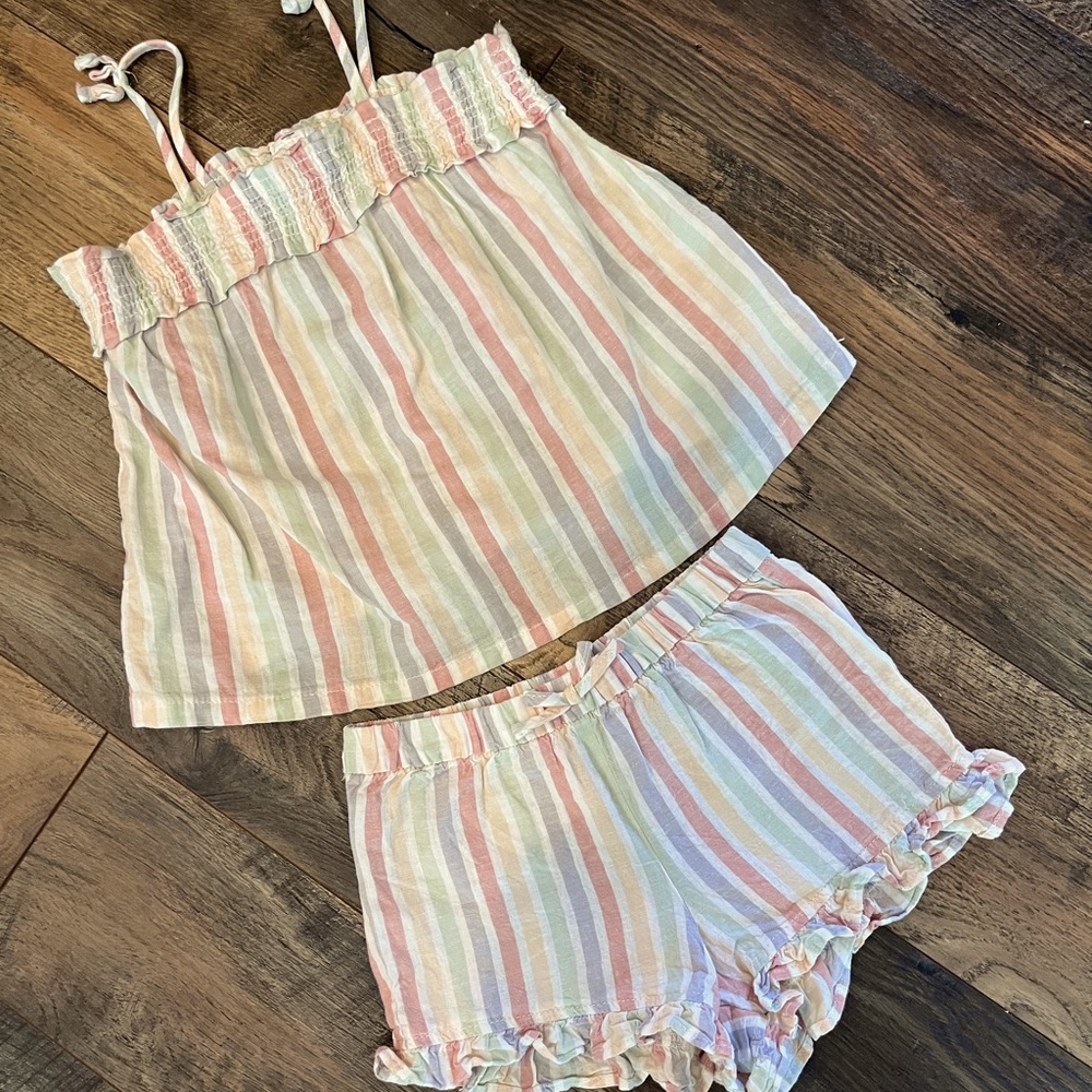 Little Co. by Lauren Conrad shorts and top set 5T